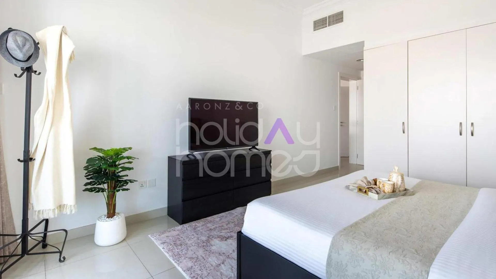 Apartment Spacious 1Br Residences At Business Central Dubai