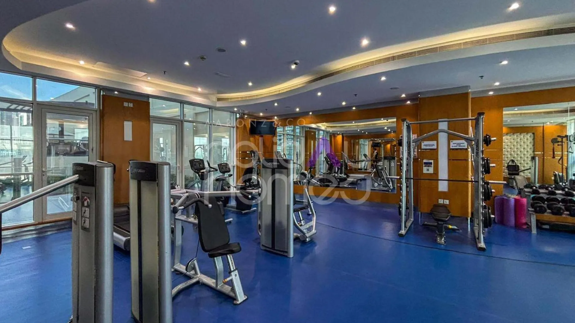 Spacious 1Br Residences At Business Central Dubai Apartment