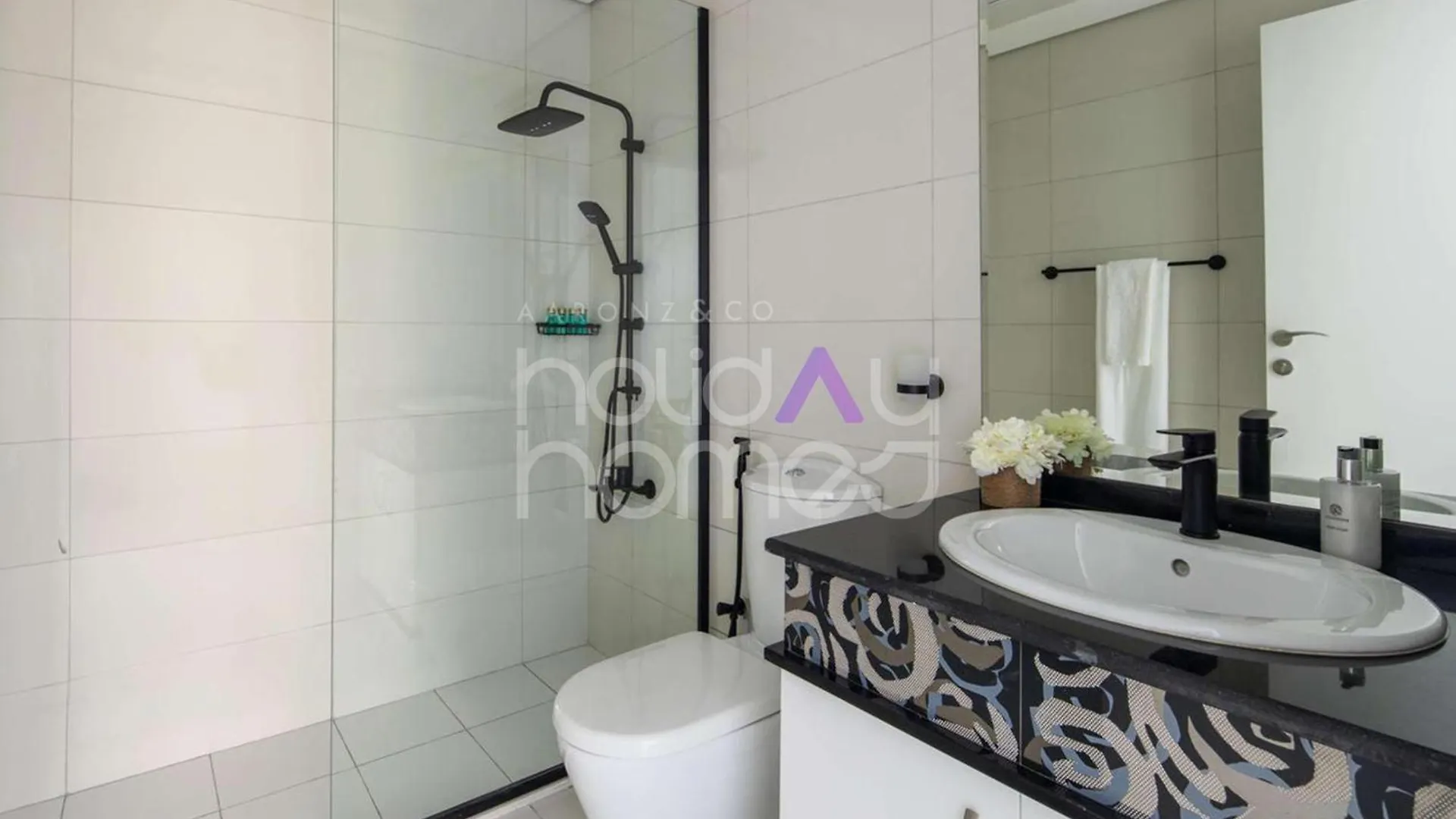 Spacious 1Br Residences At Business Central Dubai Apartment